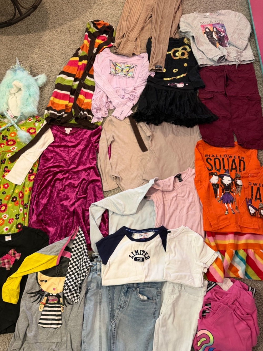 GIRLS CLOTHES (bundle set) - Picture 2 of 2